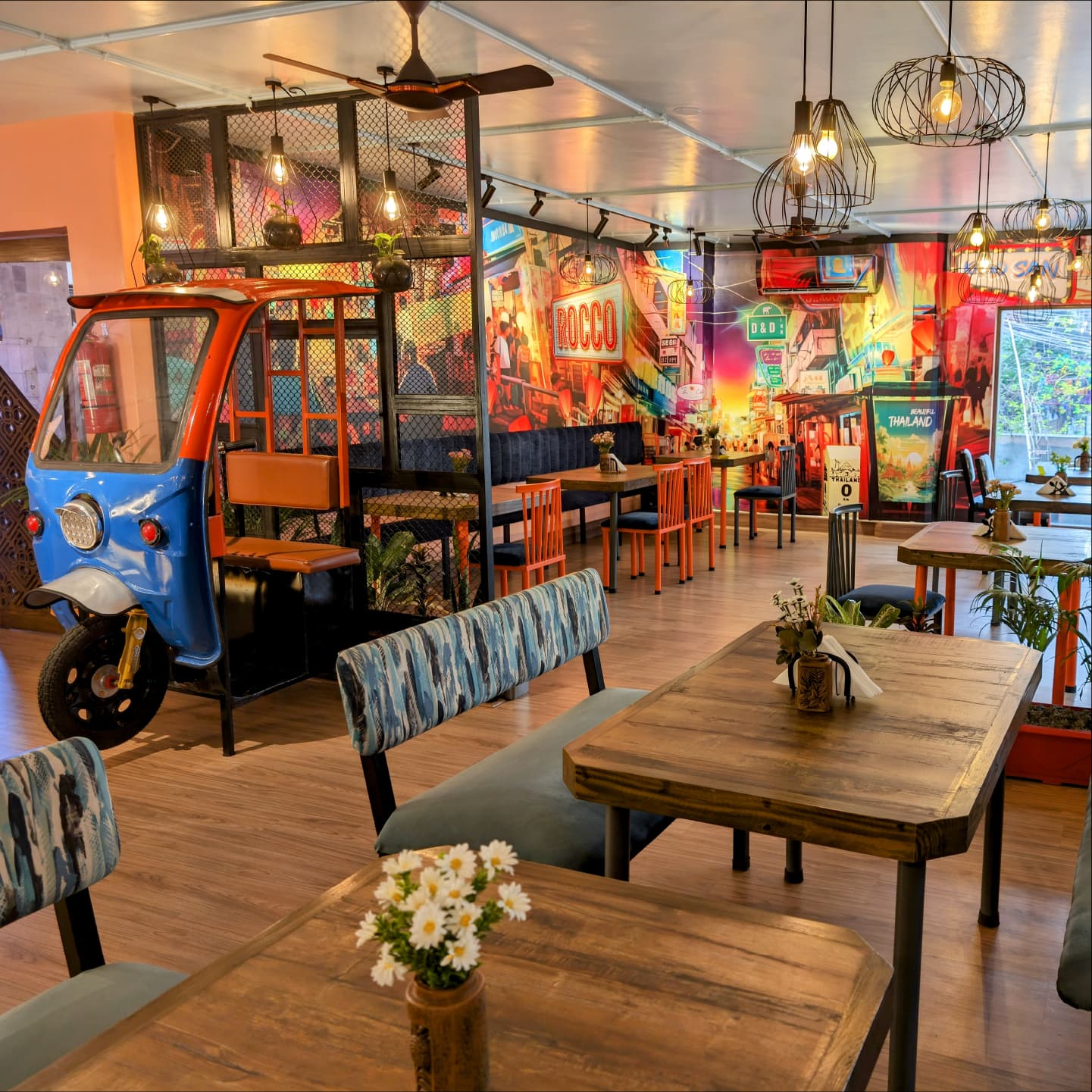 Khao San Gulshan 1 dining room